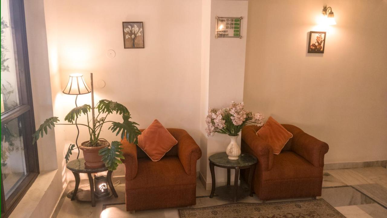 Royal Jardin Whistling Pines Resort Shimla Exterior foto
